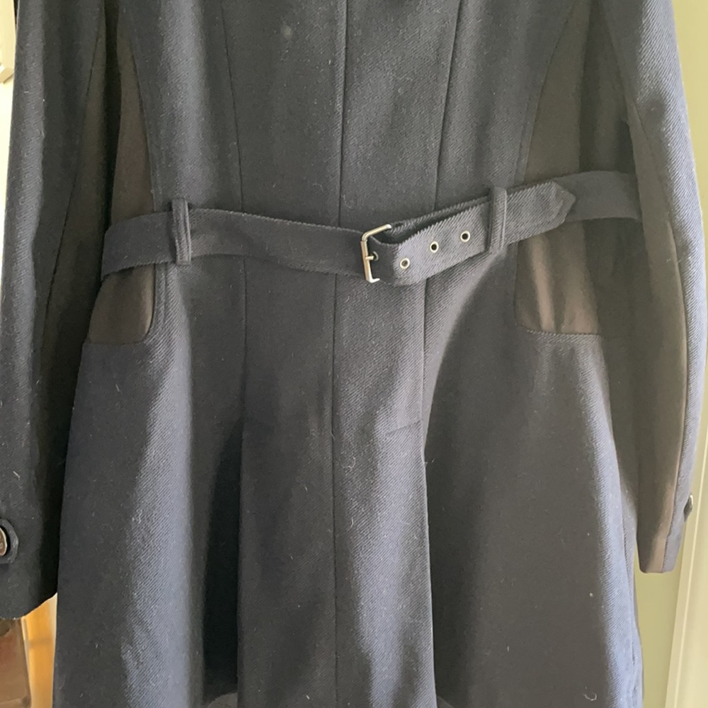 Winter Coat - image 4